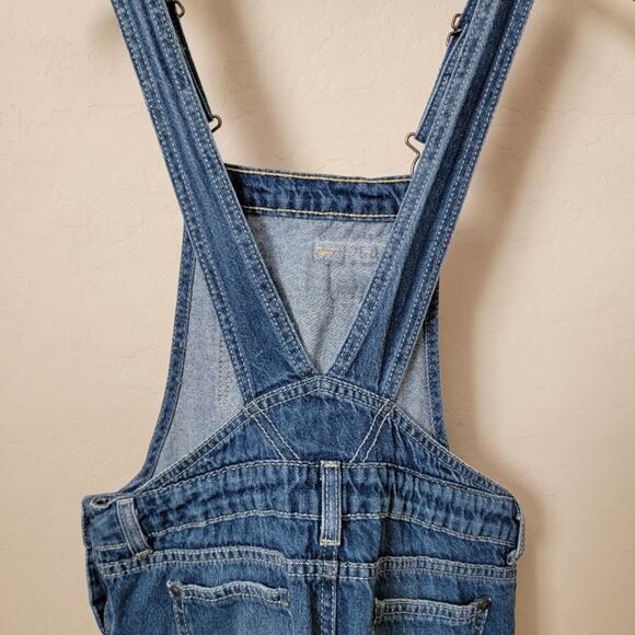 L.E.I. Rolled Cuff Denim Short Overalls - Picture 9 of 14